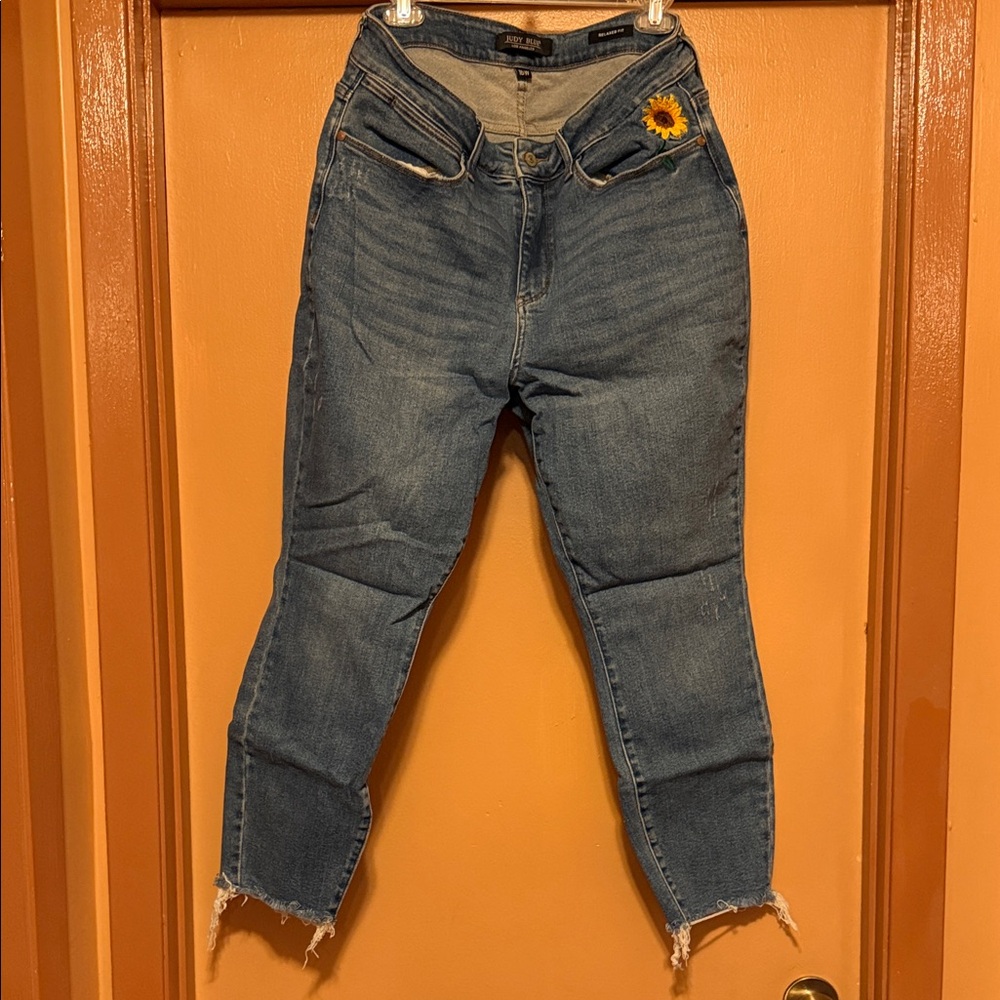 Sunflower Accent High-Rise Judy Blue Women's Jeans